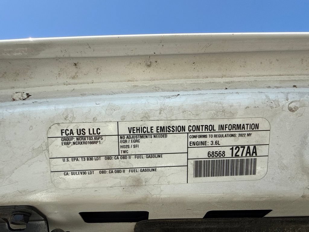 Used 2022 Jeep Gladiator Mojave AWD/4WD image 22