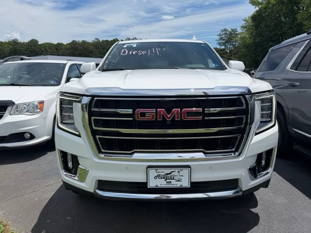 Certified 2021 GMC Yukon SLT w/ SLT Premium Package AWD/4WD image 2