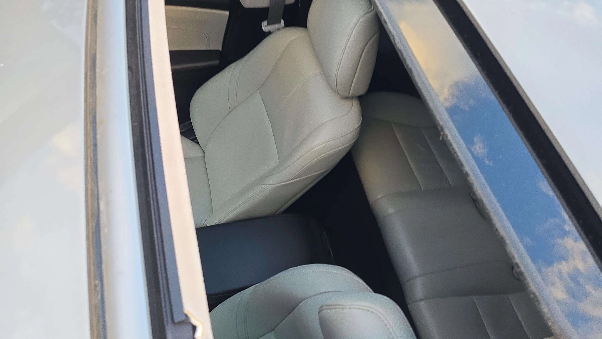 Used 2018 Toyota Avalon XLE Premium image 41