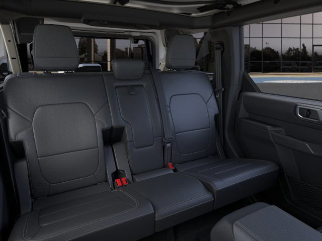 New 2025 Ford Bronco Badlands image 11
