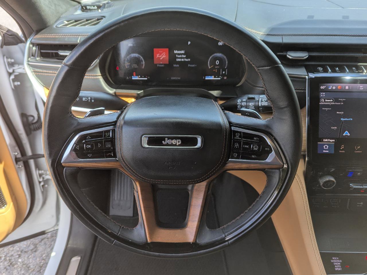 Used 2021 Jeep Grand Cherokee L Summit image 15