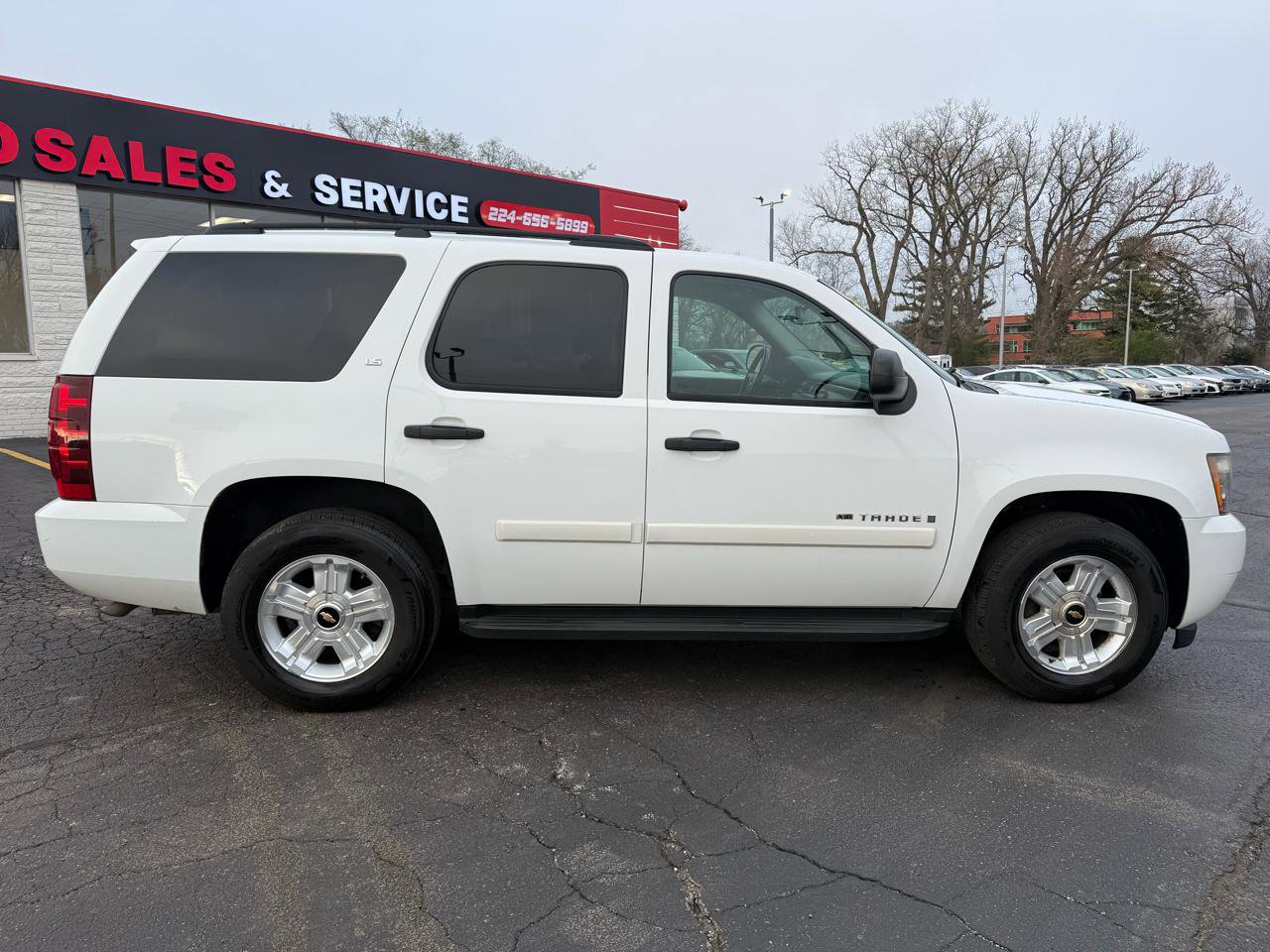Used 2009 Chevrolet Tahoe LS RWD image 8