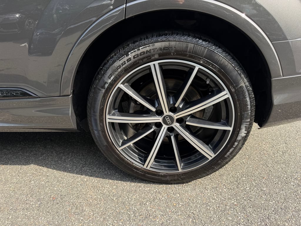 Used 2023 Audi Q7 2.0T Premium Plus AWD/4WD image 10