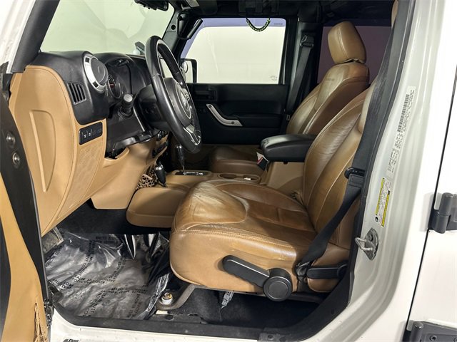 Used 2014 Jeep Wrangler Unlimited Rubicon w/ Dual Top Group image 19