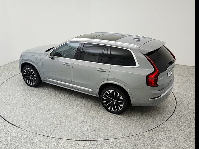 New 2026 Volvo XC90 T8 Plus AWD/4WD image 38