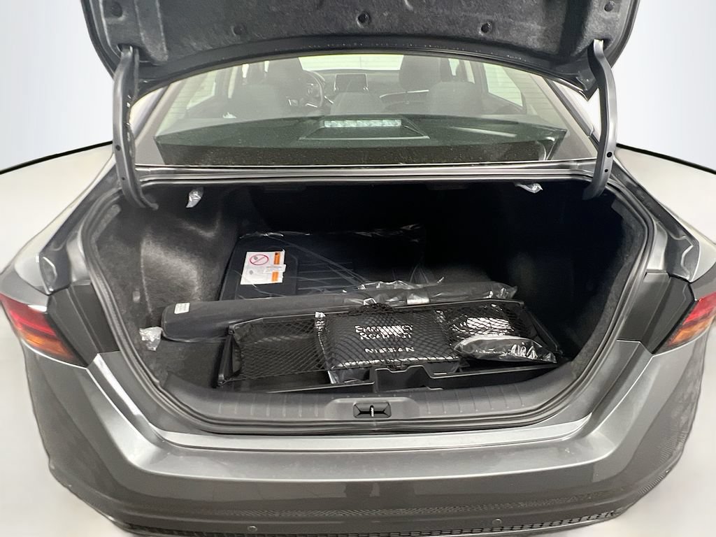 New 2026 Nissan Altima 2.5 SV AWD/4WD image 21