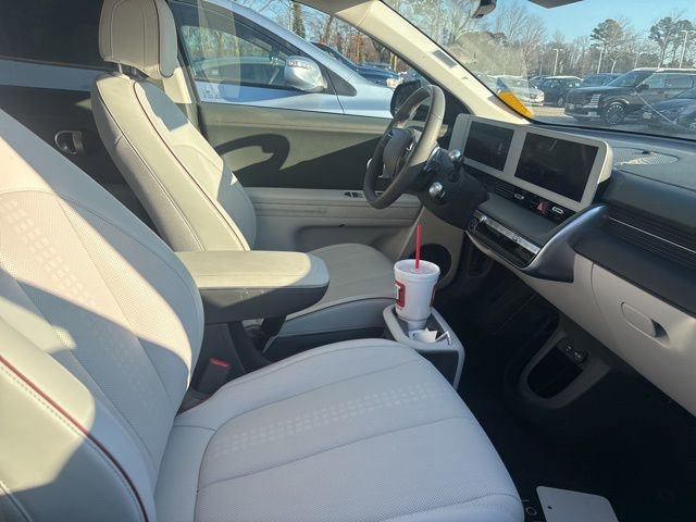 Used 2023 Hyundai Ioniq 5 SEL w/ Cargo Package image 9