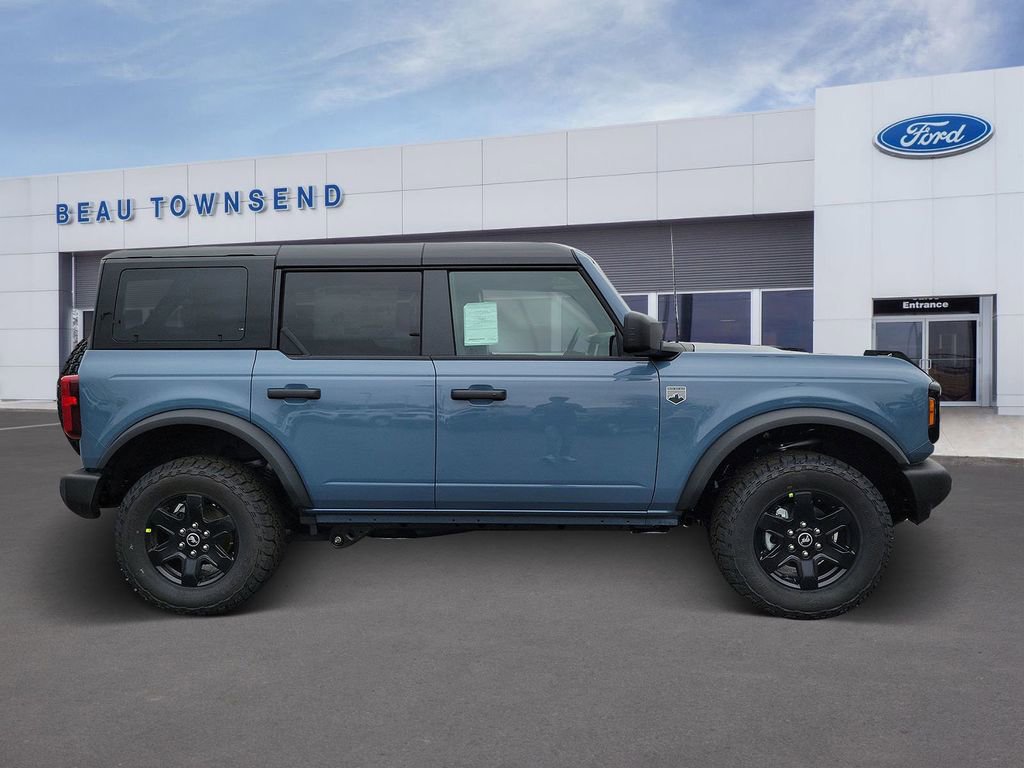 New 2025 Ford Bronco Big Bend image 3