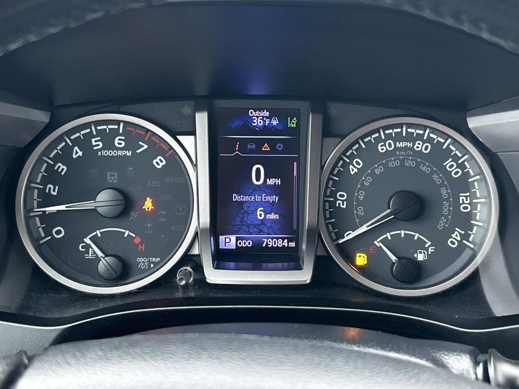 Used 2020 Toyota Tacoma SR5 image 28