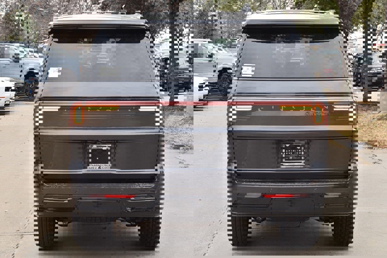 New 2026 Lincoln Navigator Black Label image 8