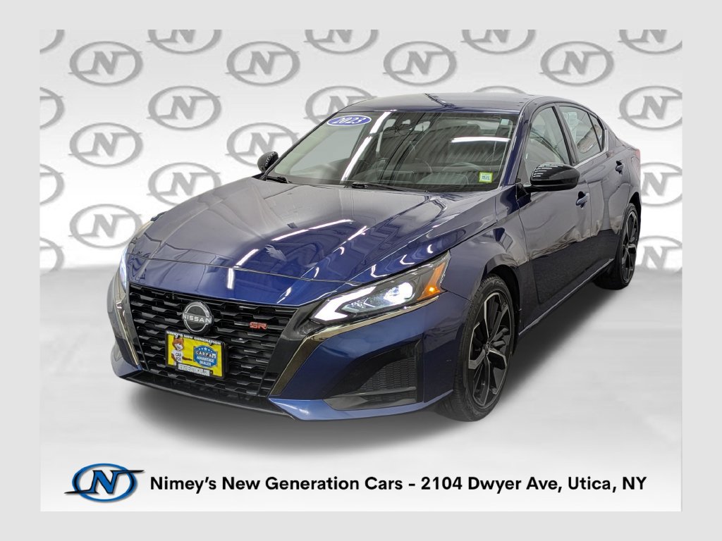 Used 2023 Nissan Altima 2.5 SR