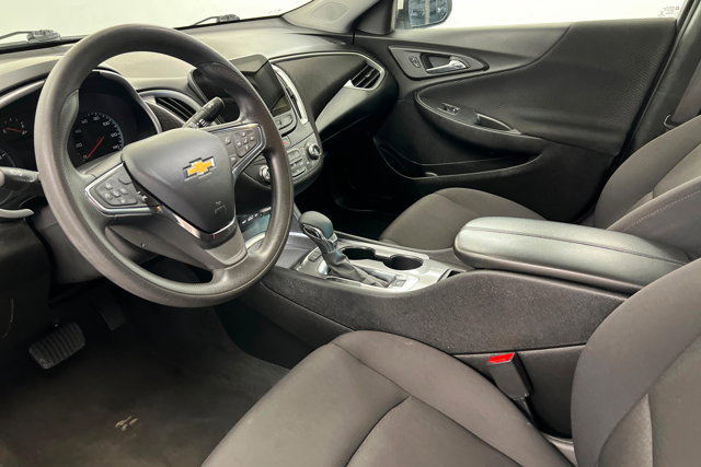 Used 2024 Chevrolet Malibu LT FWD image 15