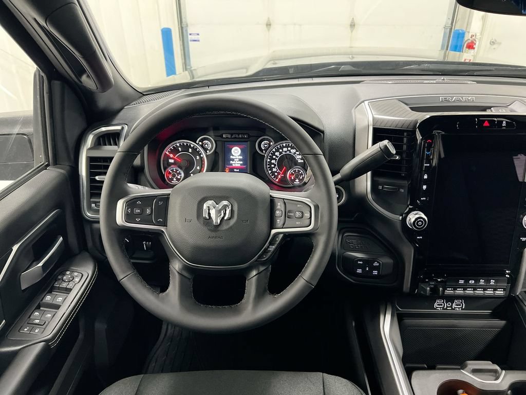 New 2026 RAM 2500 Big Horn AWD/4WD image 6