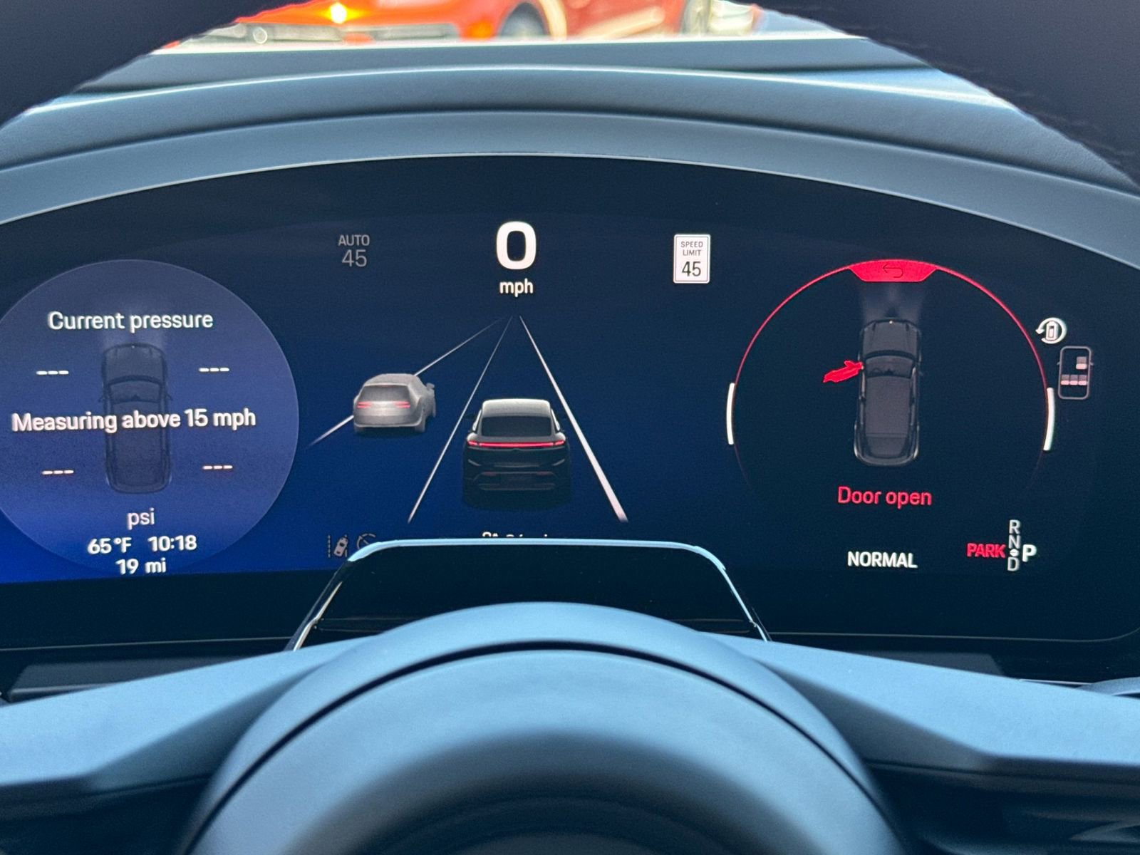 Certified 2026 Porsche Macan 4 Electric AWD/4WD image 31