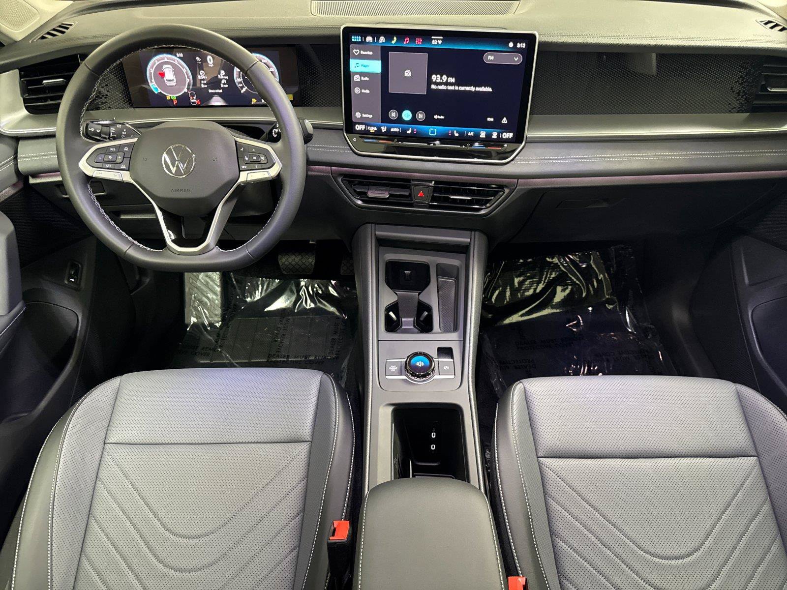 New 2026 Volkswagen Tiguan SE AWD/4WD image 12