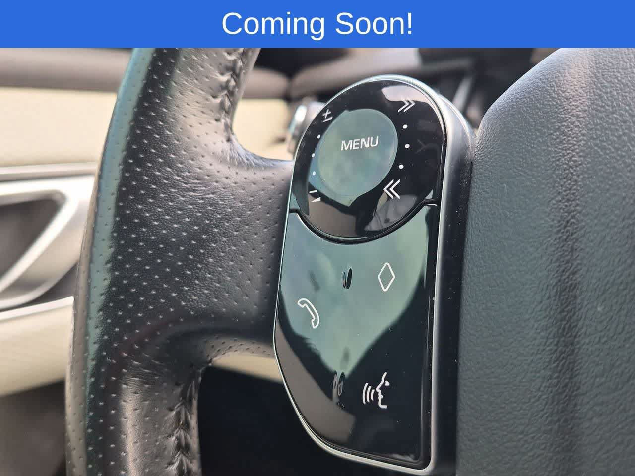 Used 2019 Land Rover Range Rover Velar S AWD/4WD image 23