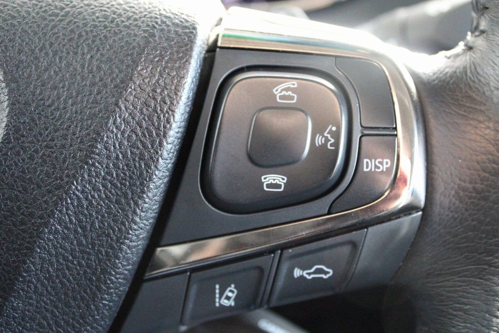 Used 2017 Toyota Avalon XLE image 30