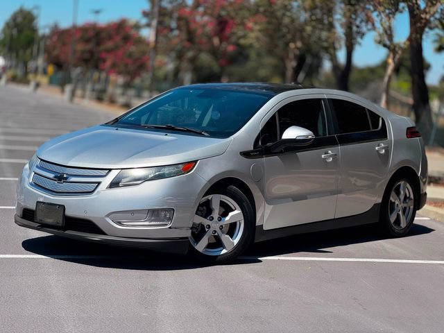 Used 2012 Chevrolet Volt Premium w/ Premium Trim Package FWD image 6