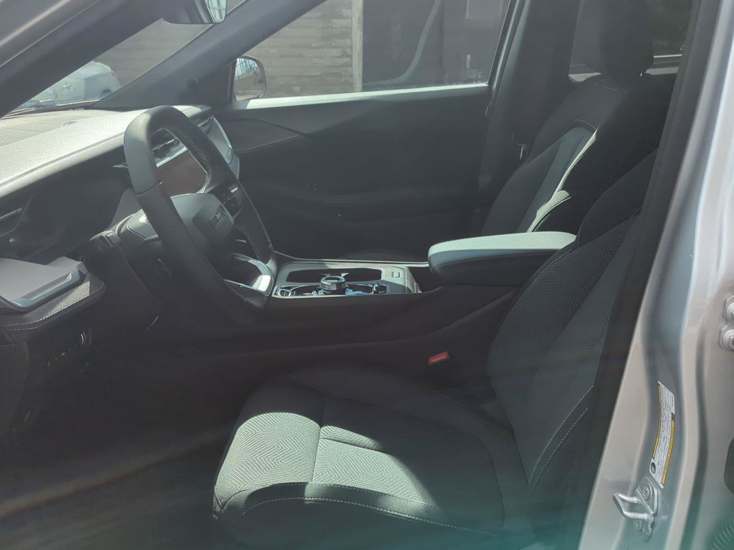 New 2026 Jeep Cherokee Laredo AWD/4WD image 13