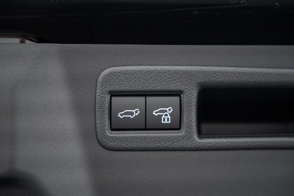 New 2026 Toyota C-HR w/ Cold Weather Package AWD/4WD image 14