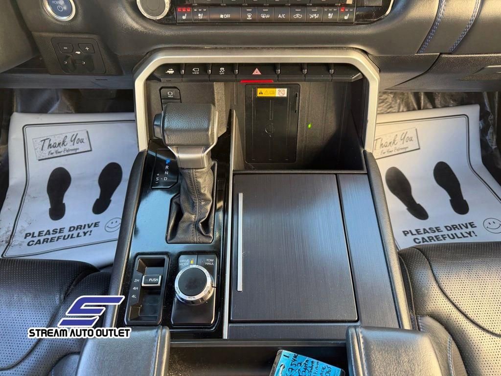Used 2022 Toyota Tundra Platinum AWD/4WD image 27