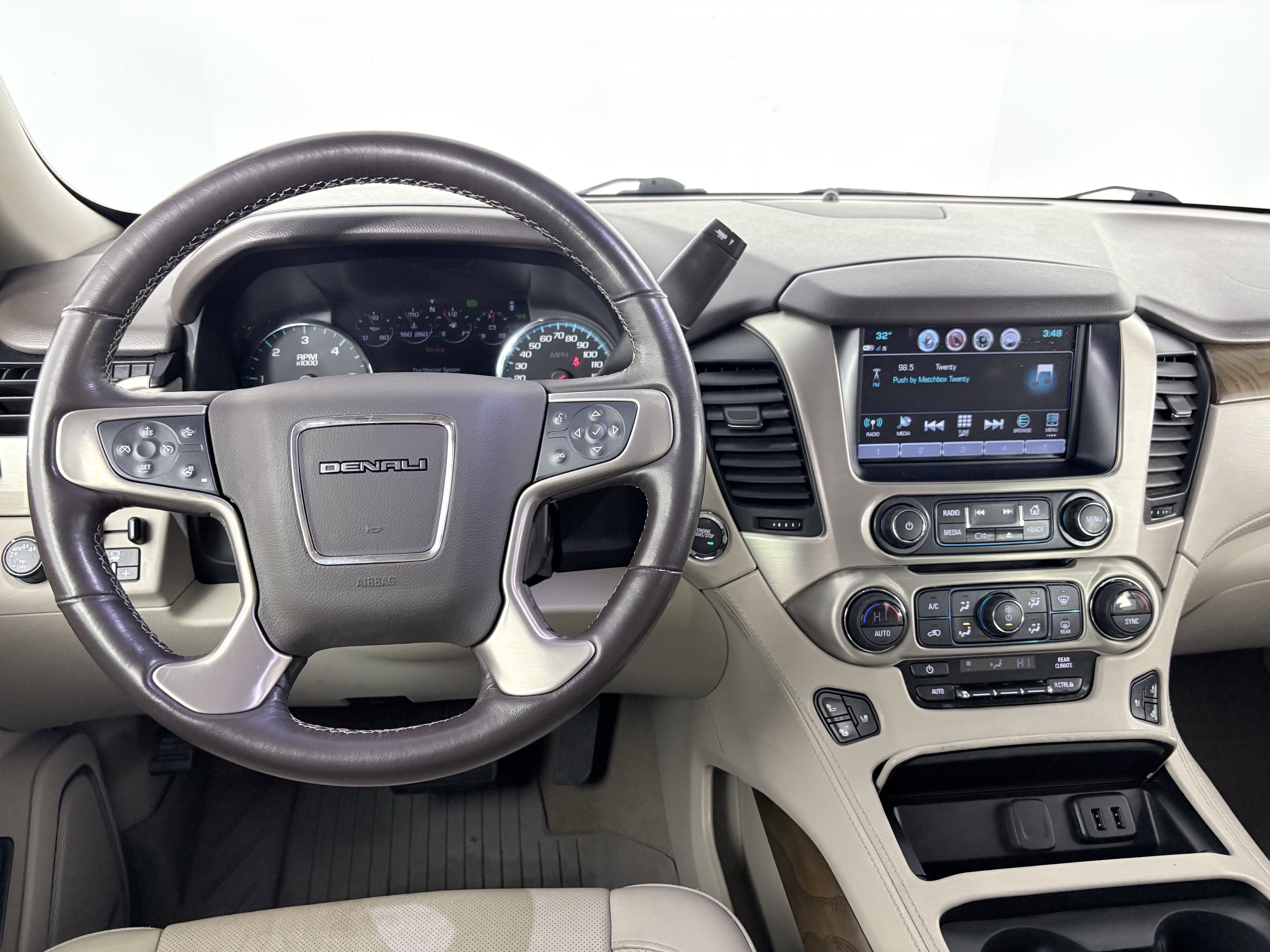 Used 2019 GMC Yukon Denali image 32