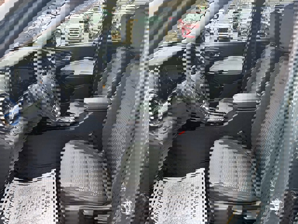 New 2026 Chevrolet Trax LT w/ Driver Confidence Package image 14