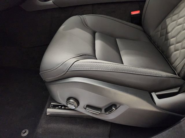 New 2025 Volvo XC90 B6 Plus w/ Protection Package Premier image 25