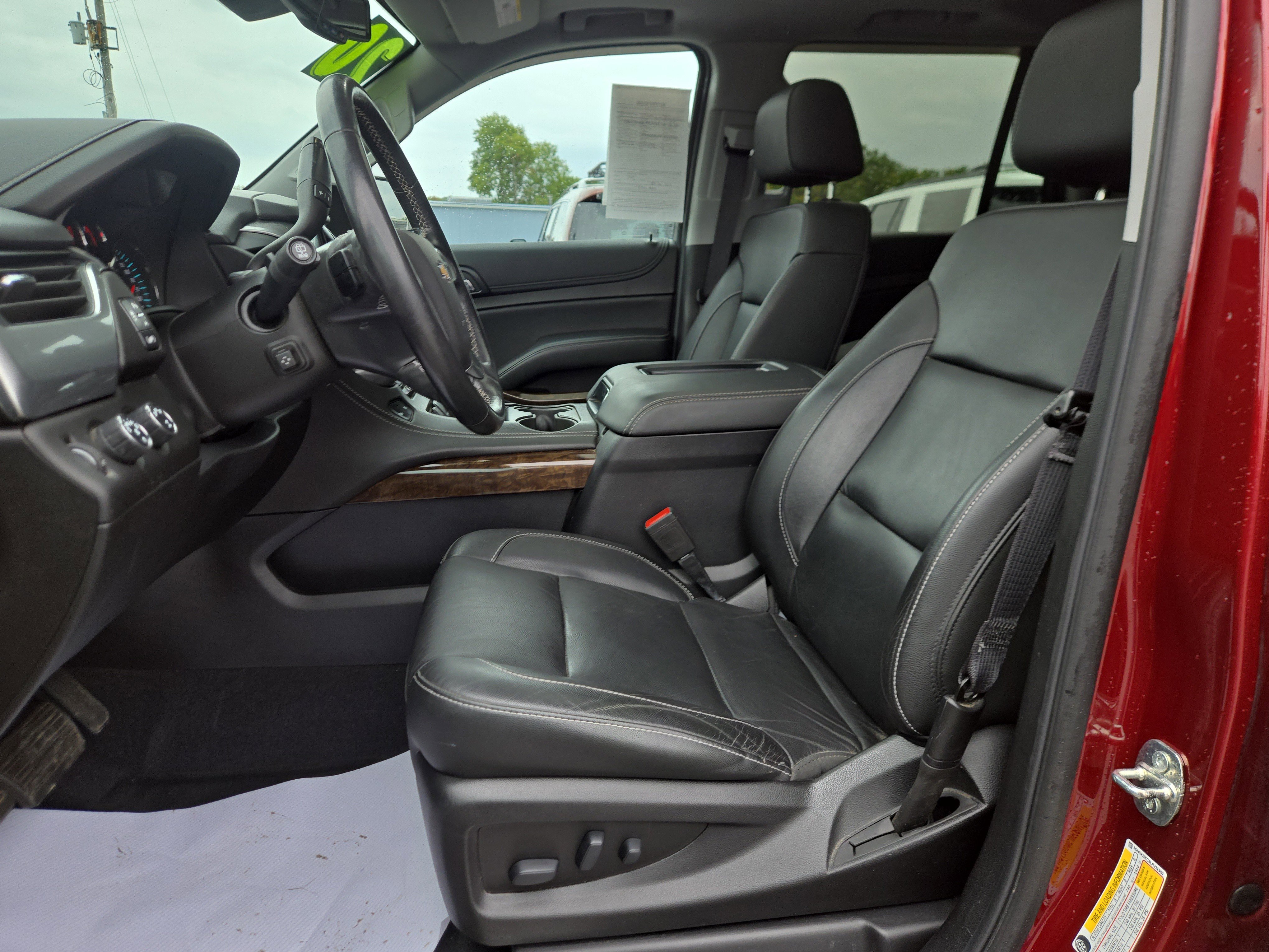 Used 2020 Chevrolet Tahoe LT image 12