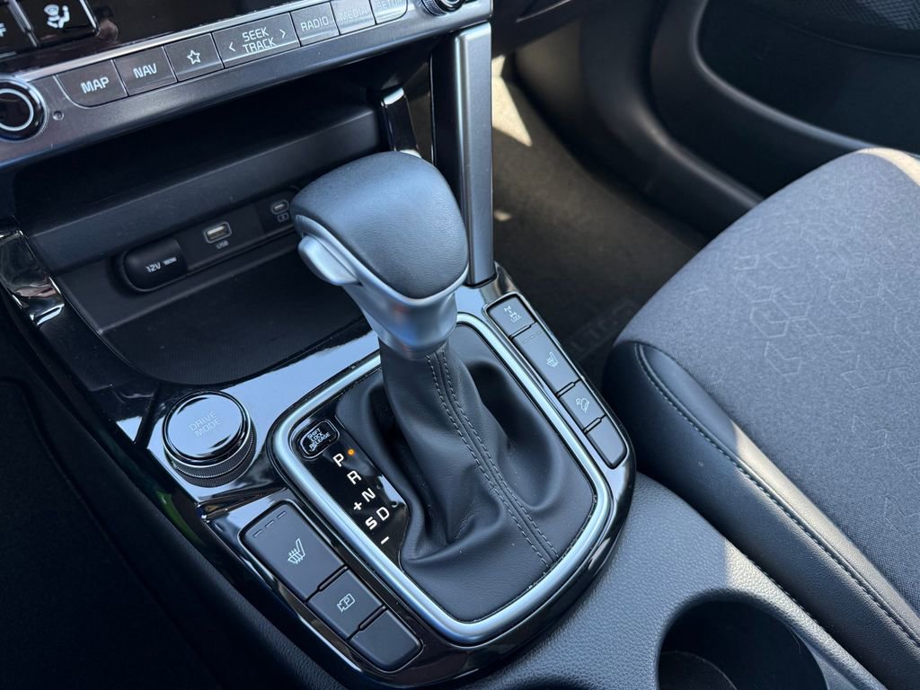 Certified 2025 Kia Seltos S AWD/4WD image 28