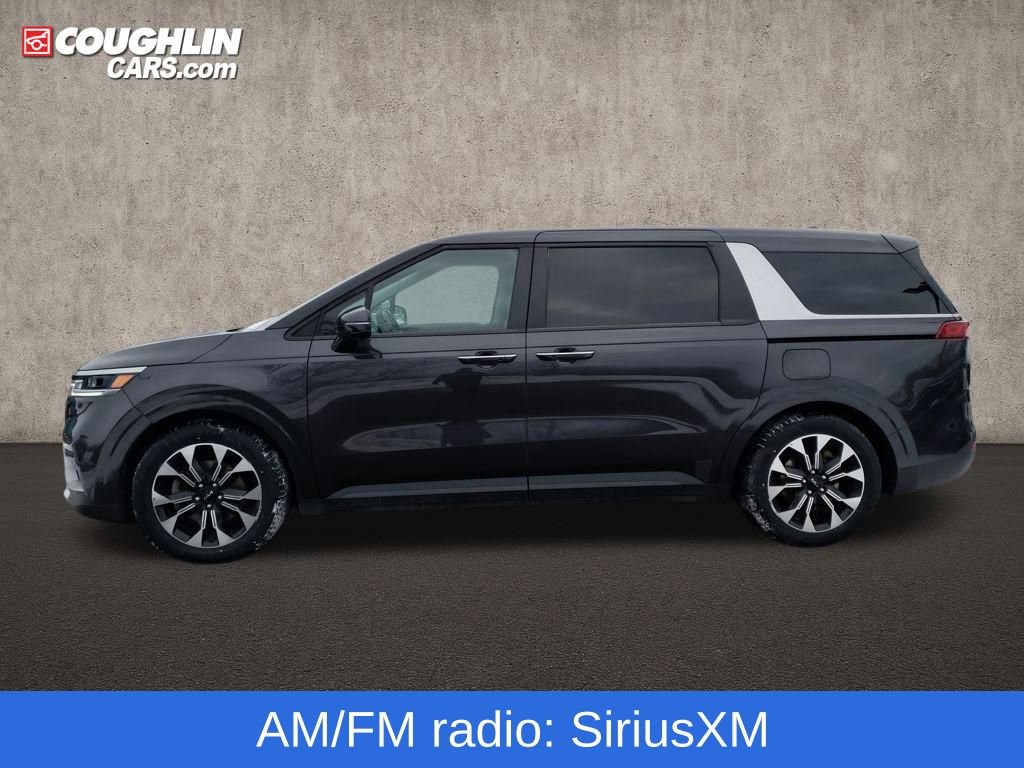 Used 2022 Kia Carnival EX FWD image 5