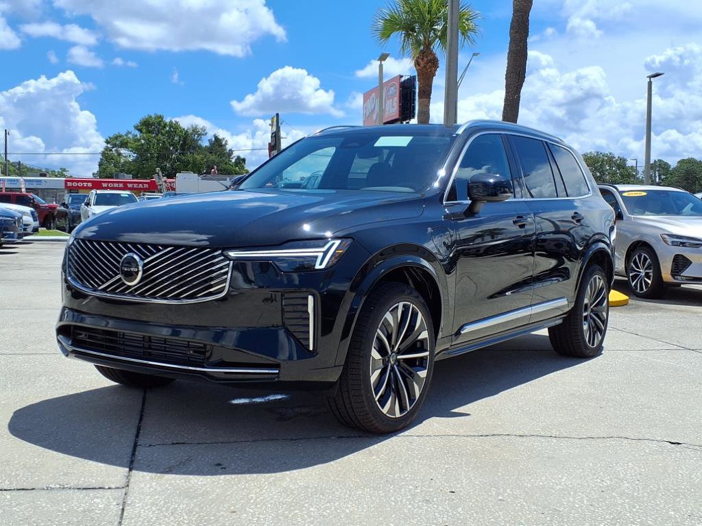 New 2026 Volvo XC90 T8 Core w/ Protection Package Premier image 3