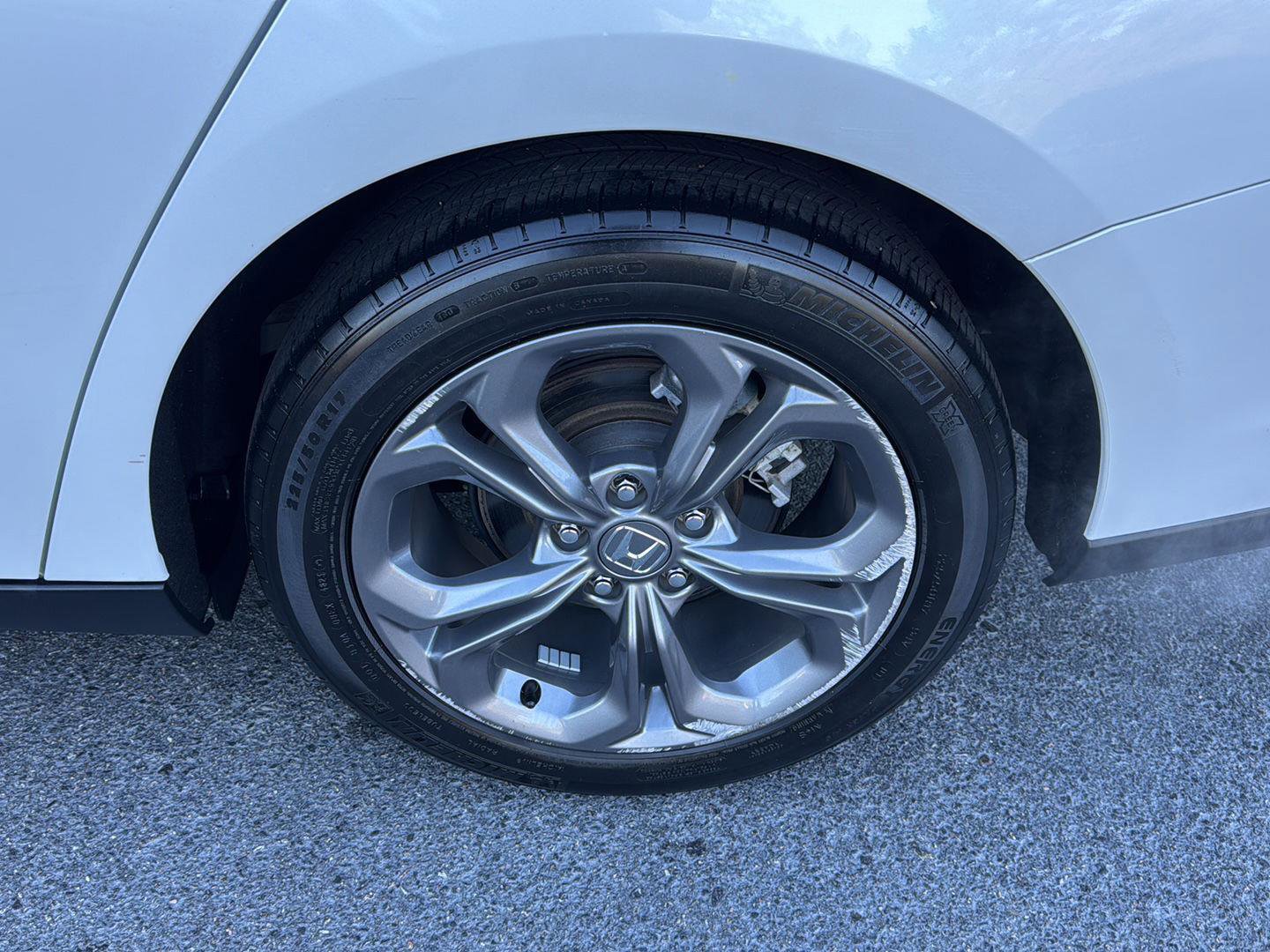 Used 2024 Honda Accord EX image 35