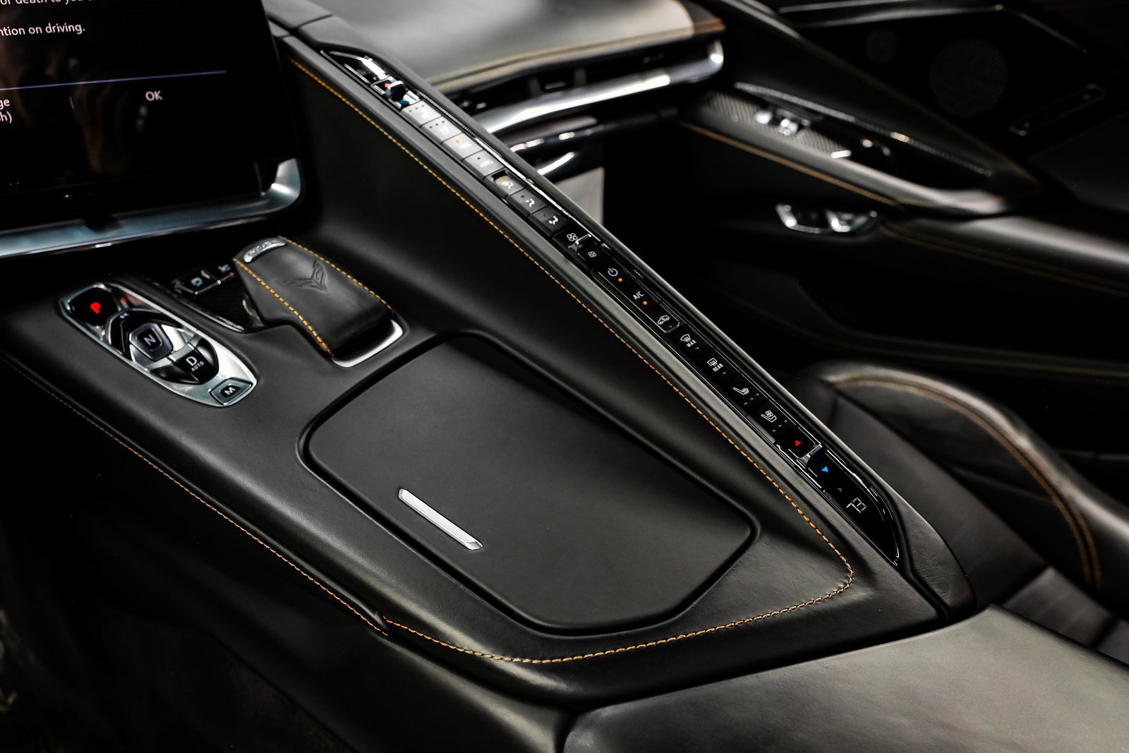 Used 2022 Chevrolet Corvette Stingray Premium Cpe w/ Z51 Performance Package image 31