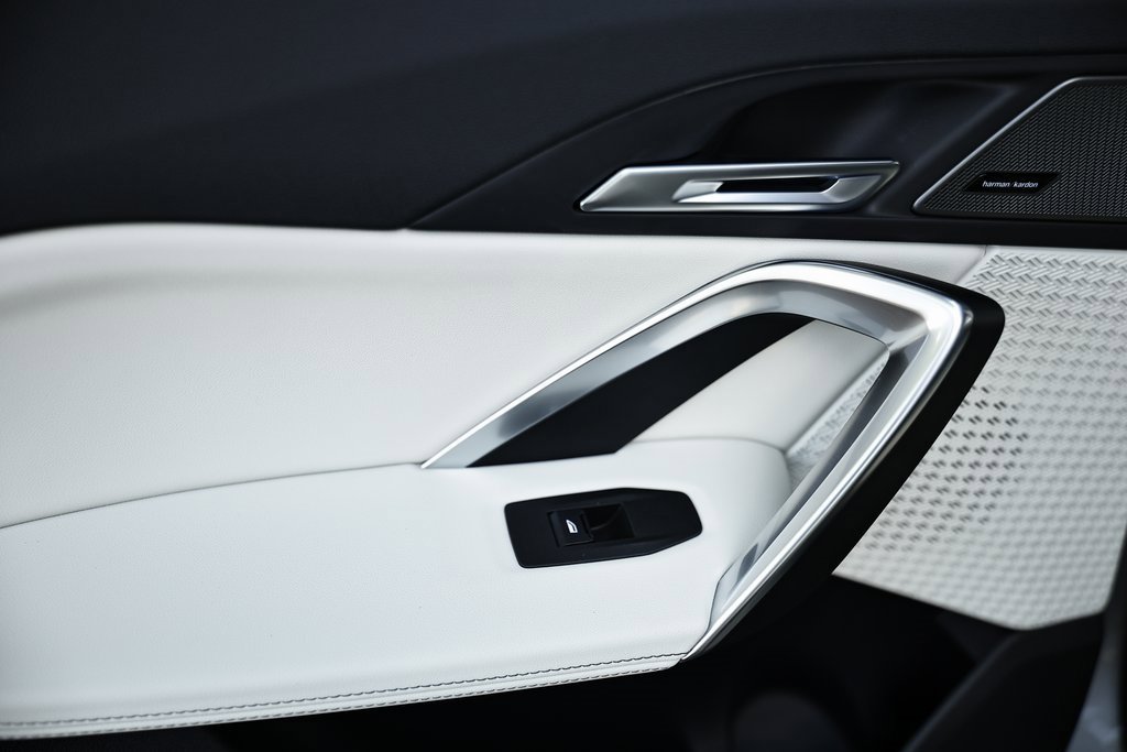 New 2026 BMW X1 xDrive28i w/ Convenience Package image 22