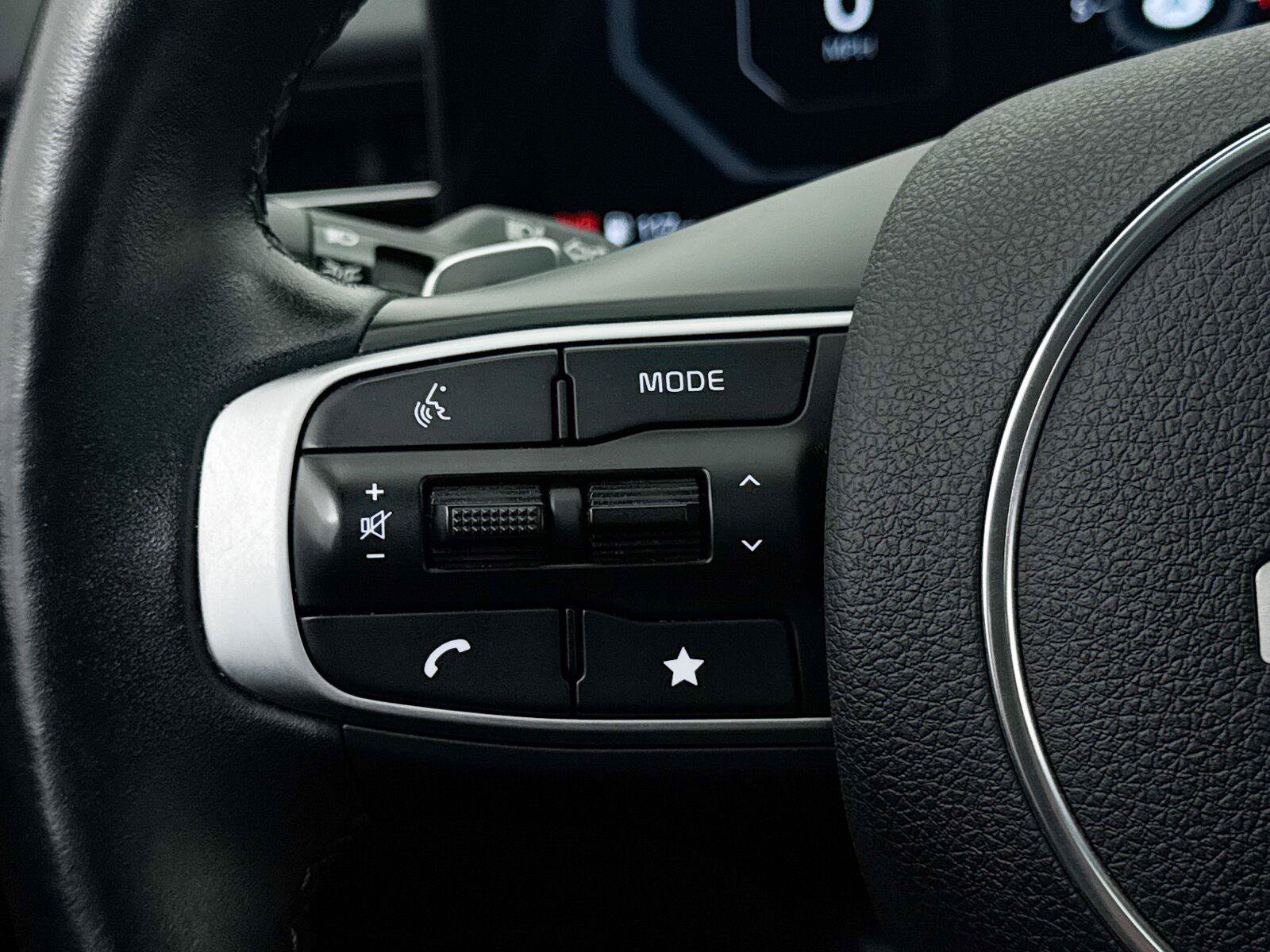 Used 2025 Kia K5 GT w/ GT1 Package FWD image 36
