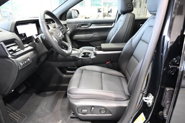 New 2026 GMC Terrain Elevation w/ Elevation Premium Package FWD image 8