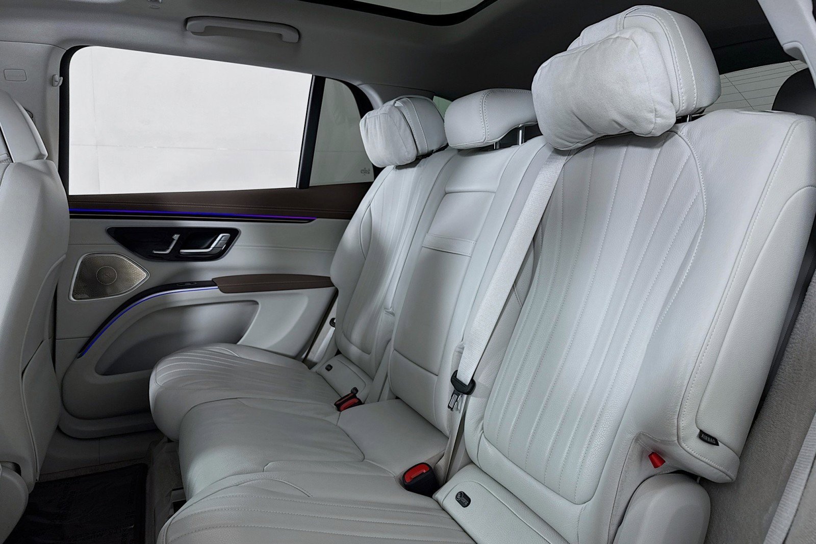 Certified 2023 Mercedes-Benz EQS 450+ SUV image 9