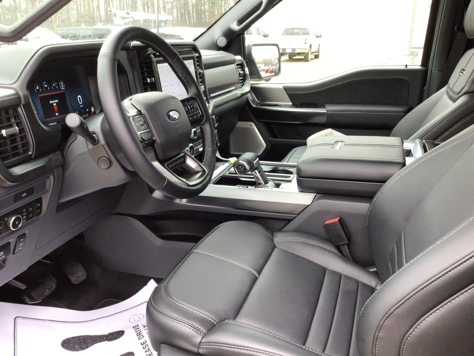 New 2026 Ford F150 Platinum w/ Equipment Group 702A High AWD/4WD image 3