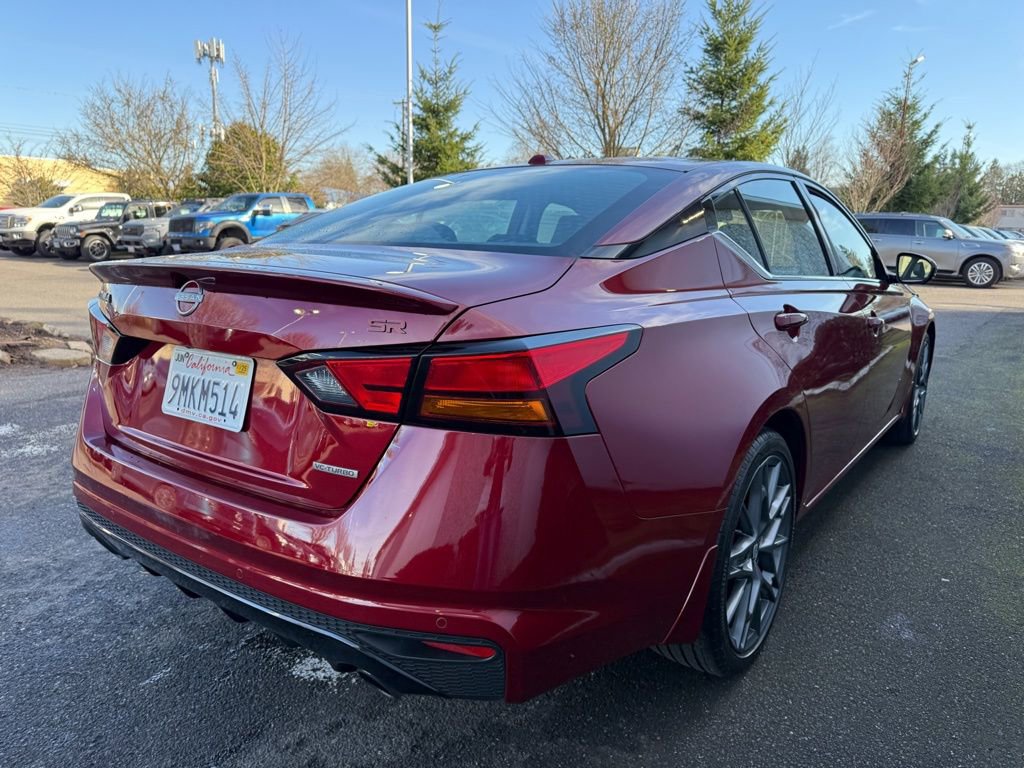 Used 2024 Nissan Altima 2.0 SR image 6