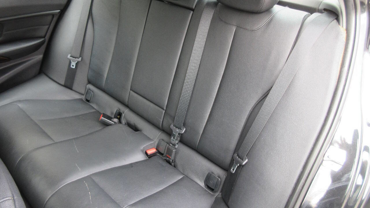 Used 2014 BMW 328i xDrive Sedan image 16