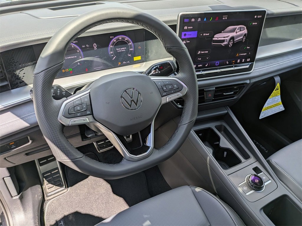 New 2025 Volkswagen Tiguan SE R-Line image 14