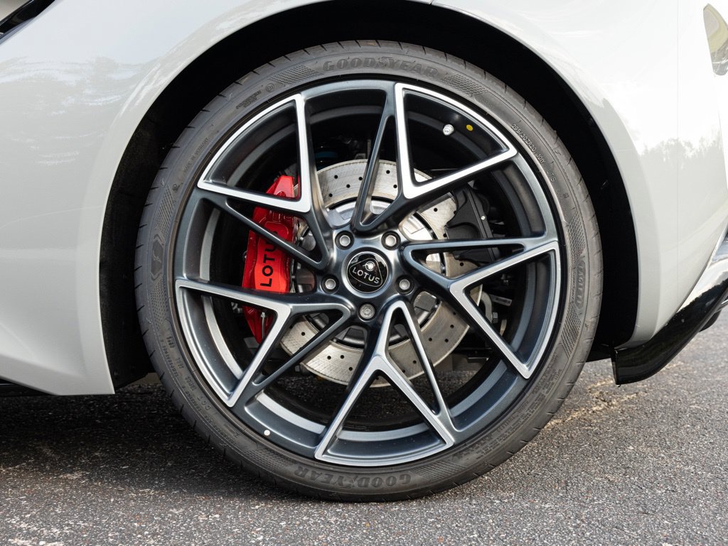 New 2027 Lotus Emira SE RWD image 59