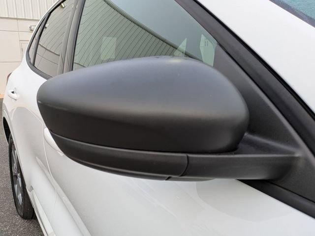Used 2023 Ford Escape ST-Line AWD/4WD image 12