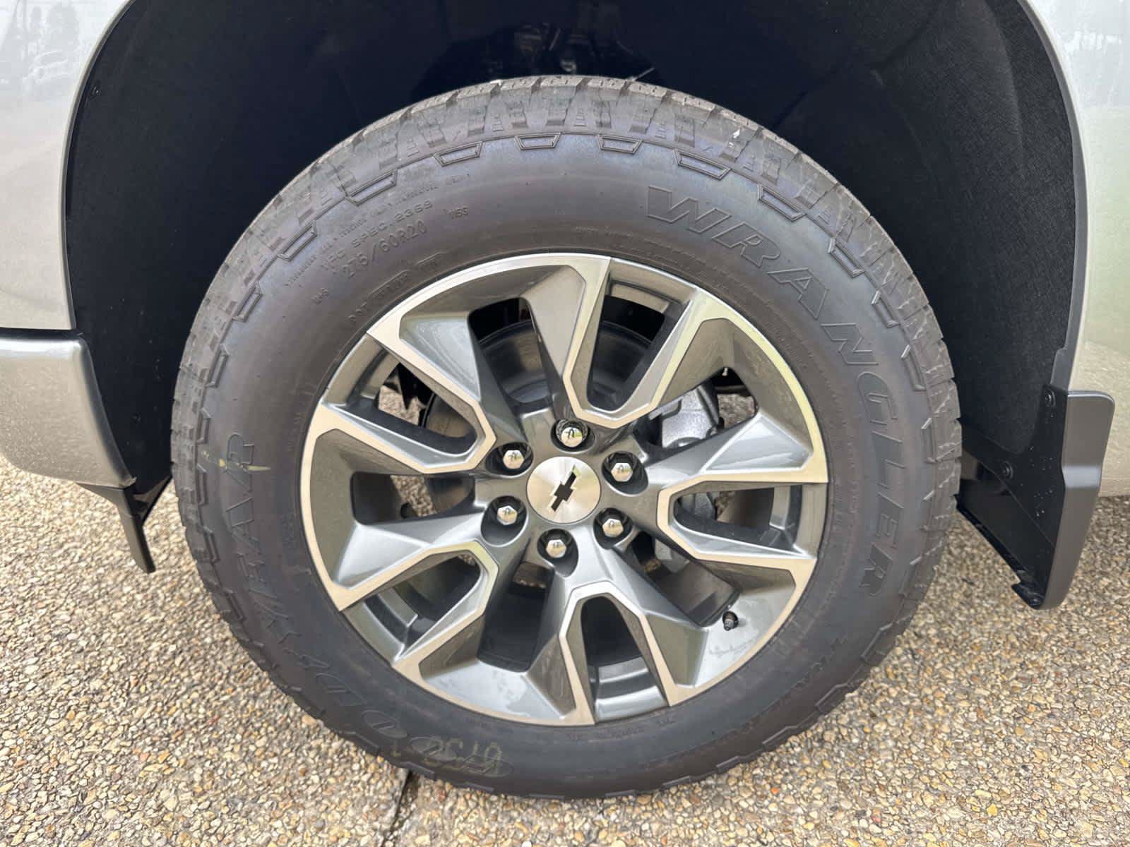 New 2026 Chevrolet Silverado 1500 RST AWD/4WD image 3