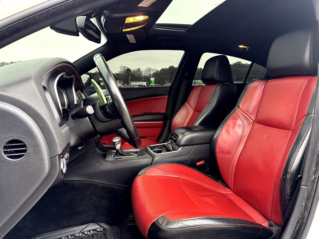 Used 2016 Dodge Charger R/T w/ Plus Group image 3
