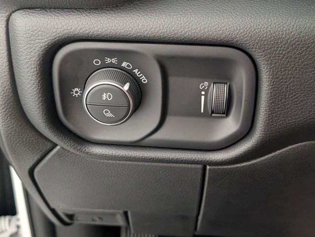 Used 2024 RAM 3500 Big Horn w/ Night Edition image 14