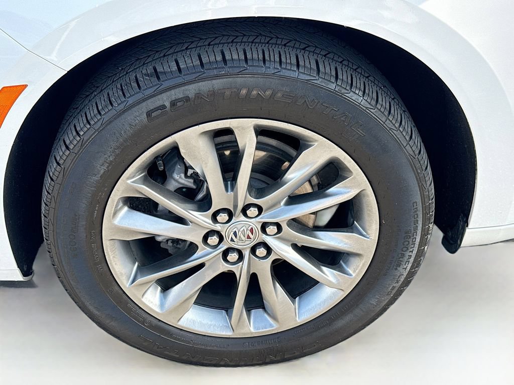 Used 2024 Buick Enclave Avenir w/ Trailering Package, 5000 lbs. FWD image 34
