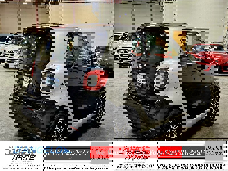 Used 2016 smart fortwo Prime image 8