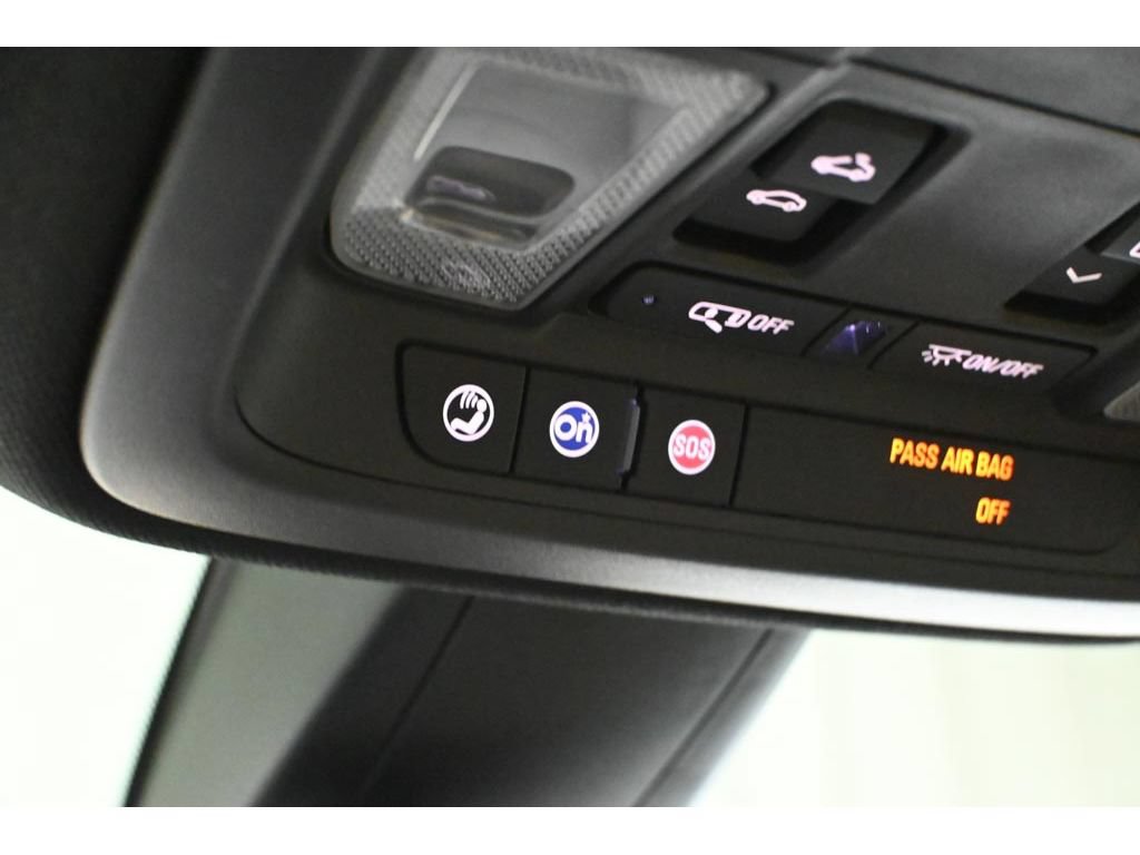 Used 2018 Cadillac XT5 Luxury w/ Driver Awareness Package AWD/4WD image 51
